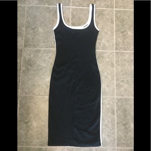 Zara Trafaluc black and white t-shirt midi dress s